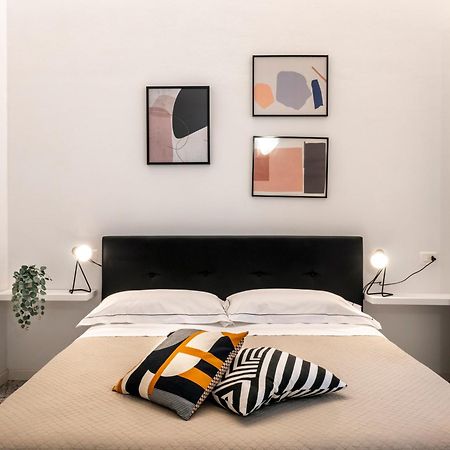 Zuara9Room Римини Экстерьер фото