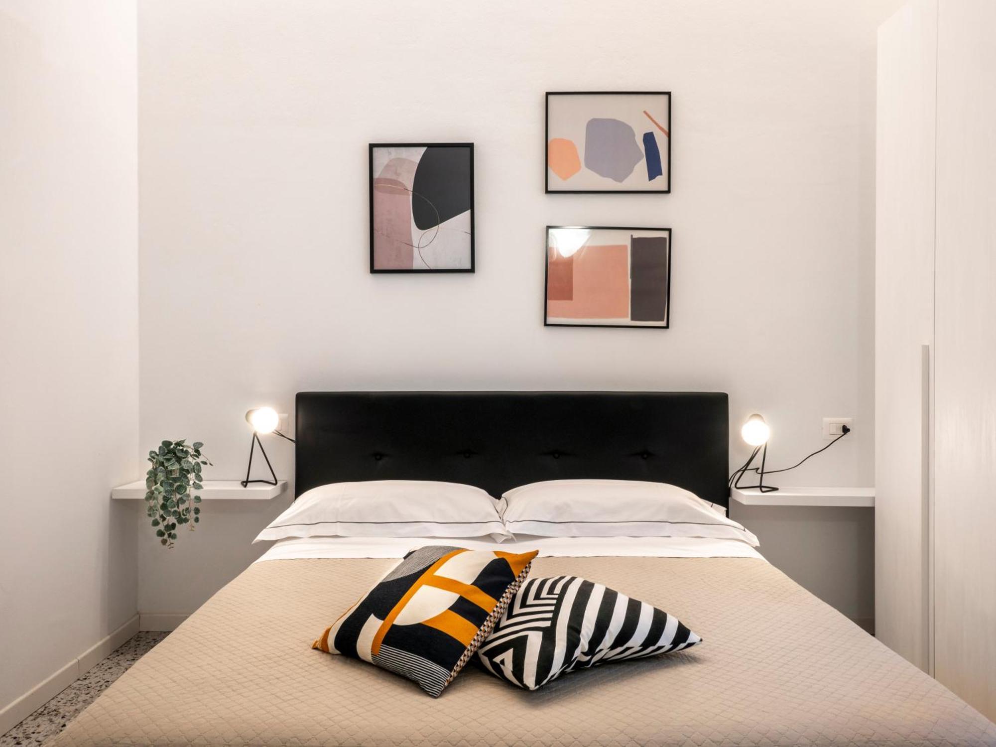 Zuara9Room Римини Экстерьер фото