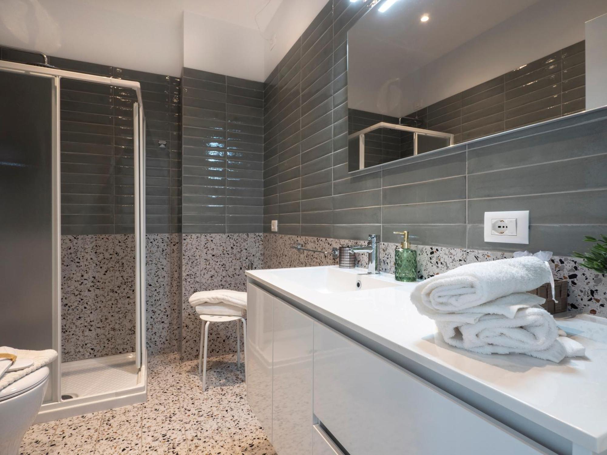 Zuara9Room Римини Экстерьер фото