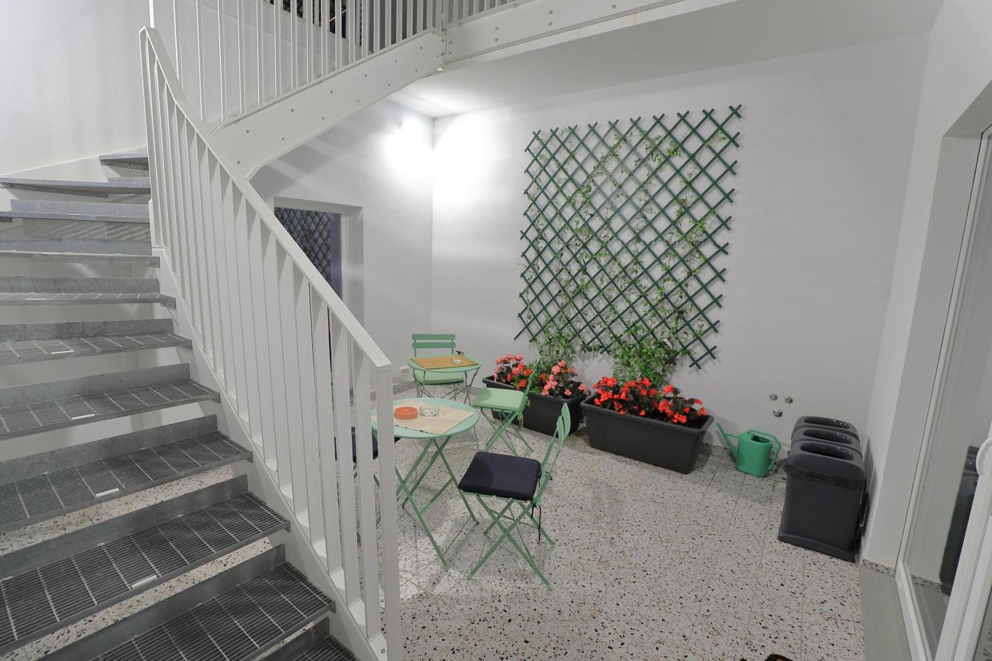 Zuara9Room Римини Экстерьер фото