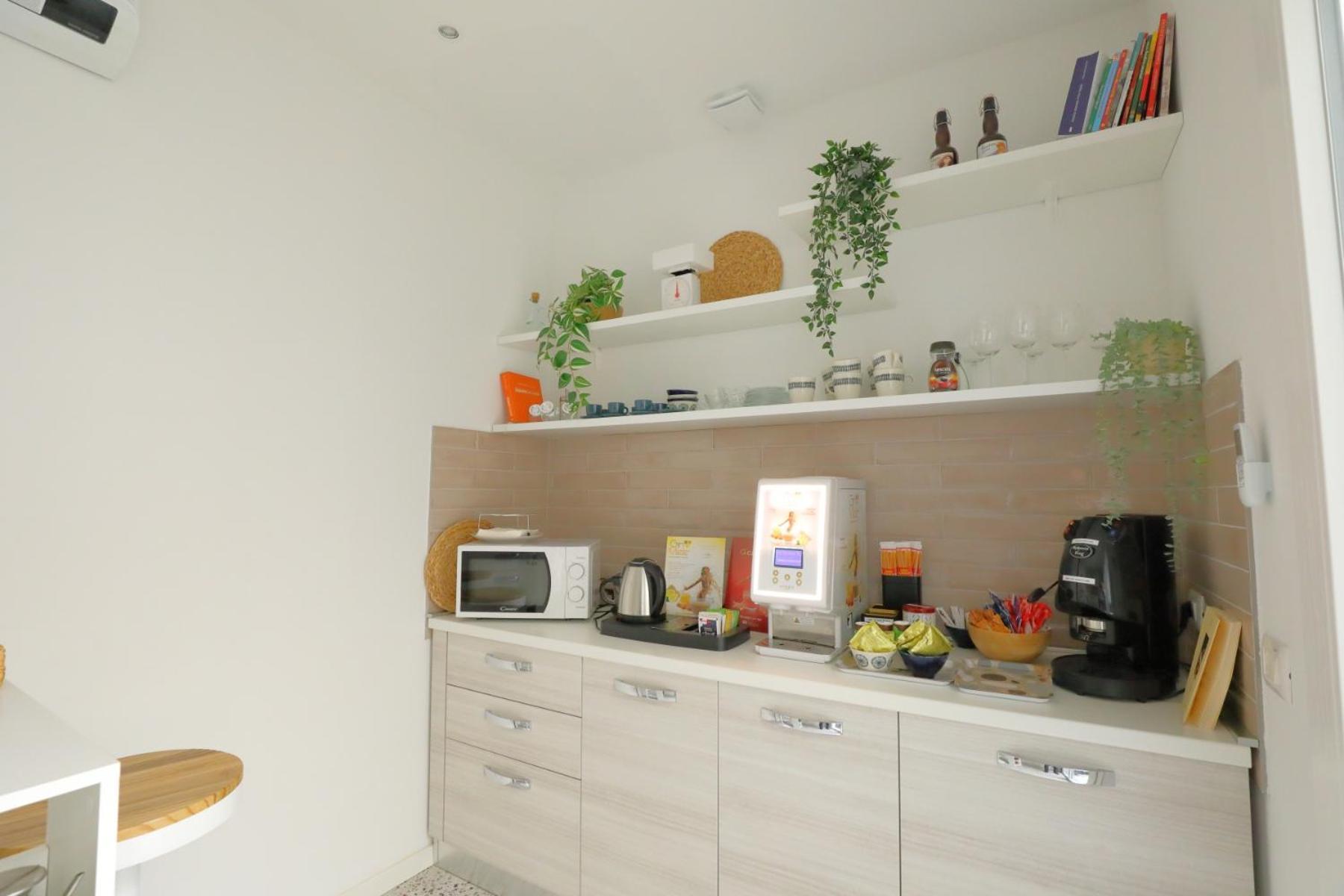 Zuara9Room Римини Экстерьер фото